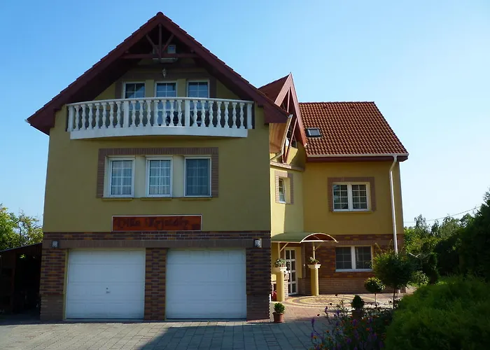 Kristály Panoráma Villa