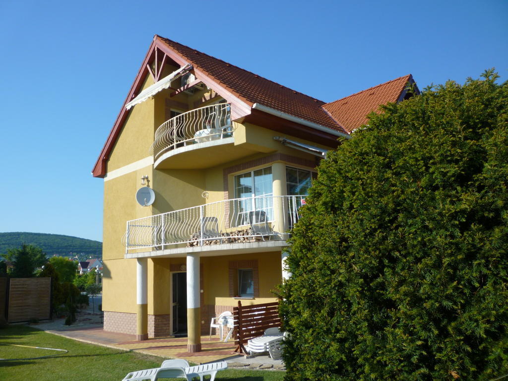 Kristály Panoráma